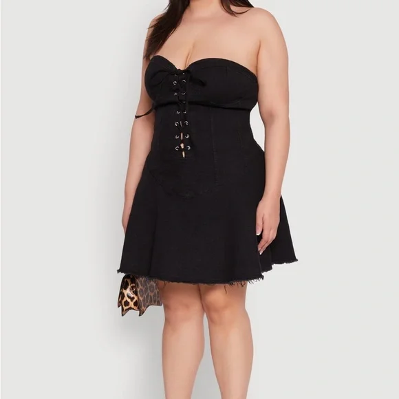 Daisy Black Strapless Dress with Lace-Up Detail - Picture 3 of 4